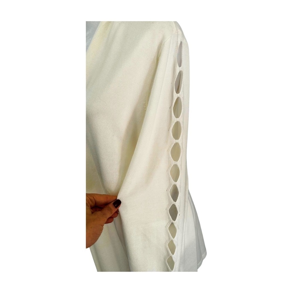 NWT Vince Camuto Light Weight Cut-Out Sleeve Cardigan in White - Picture 12 of 15